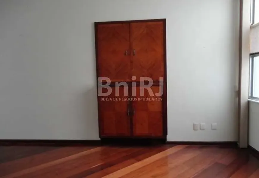 Foto 1 de Apartamento com 3 Quartos para venda ou aluguel, 143m² em Tijuca, Rio de Janeiro