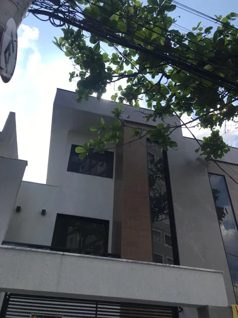 Foto 1 de Casa com 3 Quartos à venda, 183m² em Santa Rosa, Belo Horizonte
