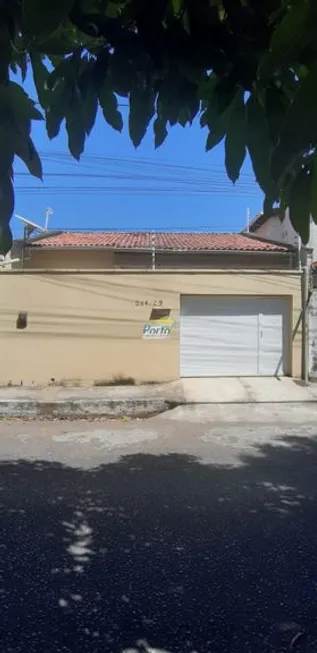 Foto 1 de Casa com 3 Quartos à venda, 134m² em Vale Quem Tem, Teresina