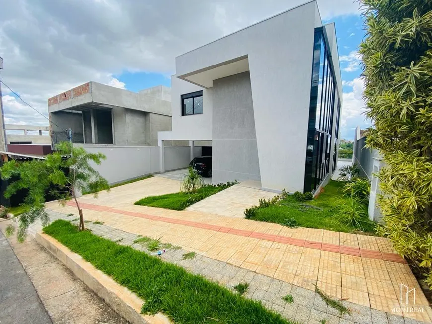 Foto 1 de Casa com 4 Quartos à venda, 260m² em Portal Do Sol, Contagem