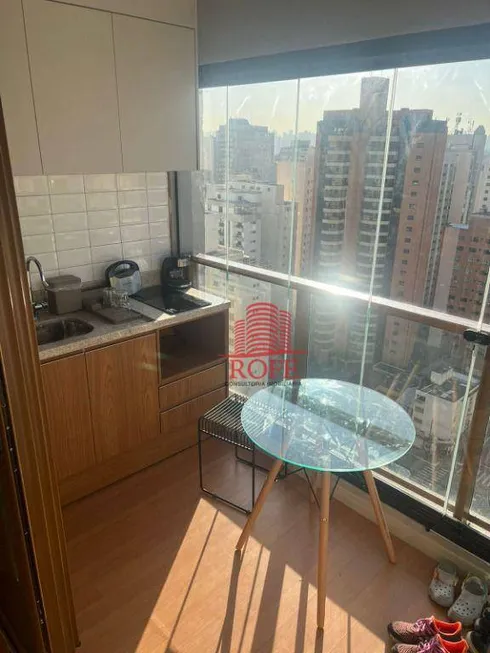 Foto 1 de Apartamento com 1 Quarto para alugar, 27m² em Vila Nova Conceição, São Paulo