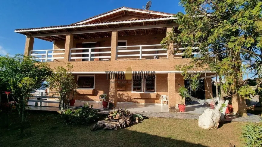 Foto 1 de Sobrado com 5 Quartos à venda, 324m² em Pontal de Santa Marina, Caraguatatuba