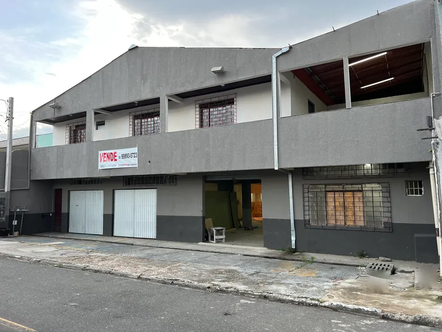 Foto 1 de Prédio Comercial à venda, 500m² em Vila Verde, Curitiba