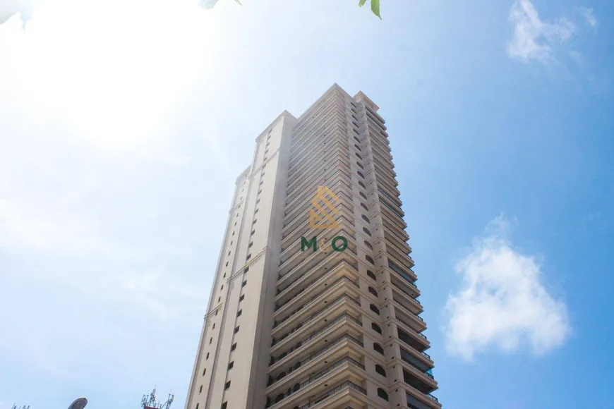 Foto 1 de Apartamento com 4 Quartos à venda, 400m² em Meireles, Fortaleza