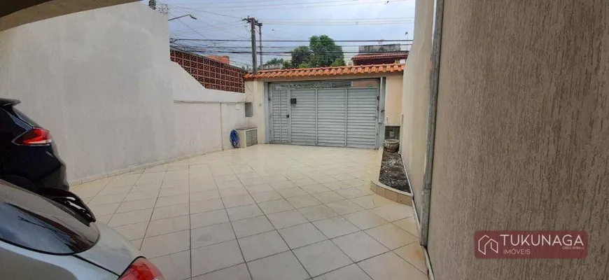 Foto 1 de Sobrado com 2 Quartos à venda, 236m² em Jardim Vila Galvão, Guarulhos