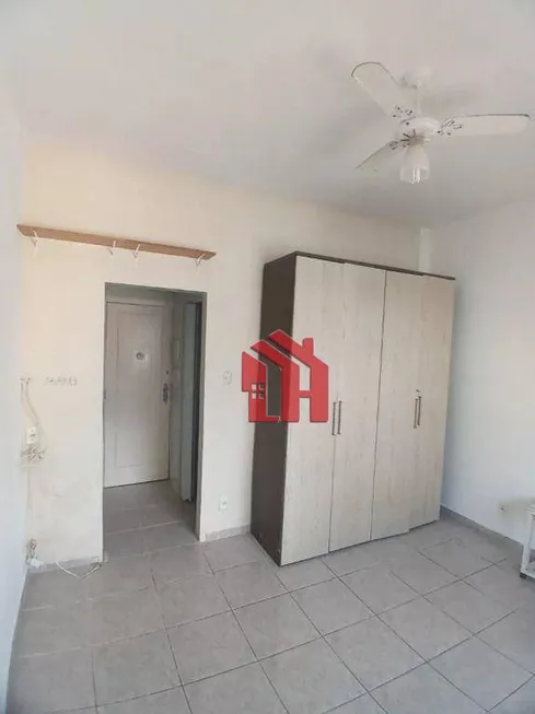 Foto 1 de Kitnet com 1 Quarto à venda, 27m² em Boqueirão, Santos