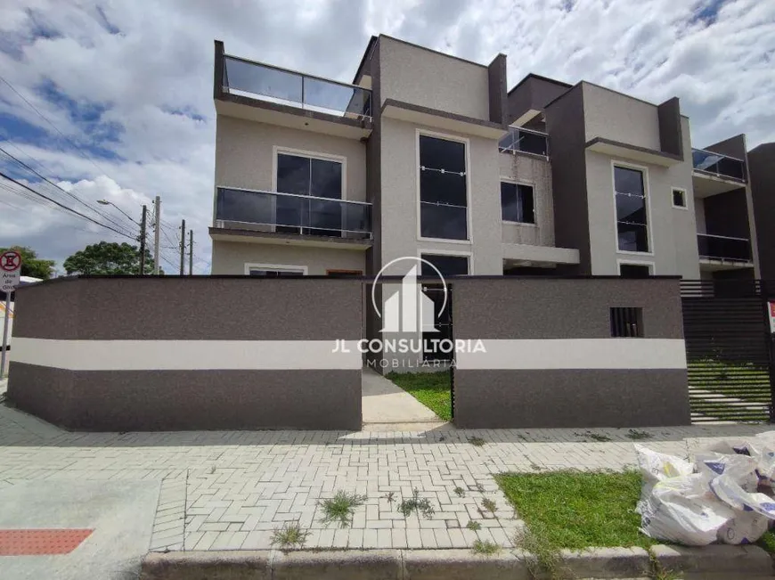 Foto 1 de Sobrado com 3 Quartos à venda, 106m² em Sitio Cercado, Curitiba