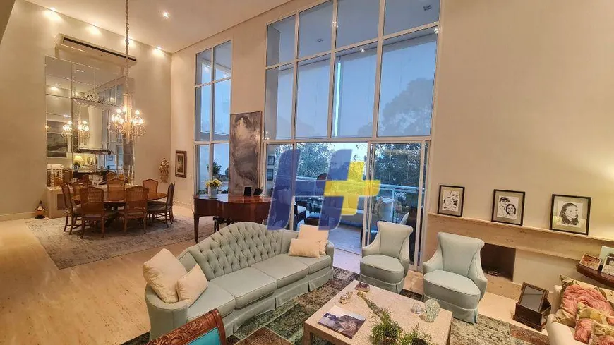 Foto 1 de Apartamento com 3 Quartos à venda, 305m² em Jardim Fonte do Morumbi , São Paulo