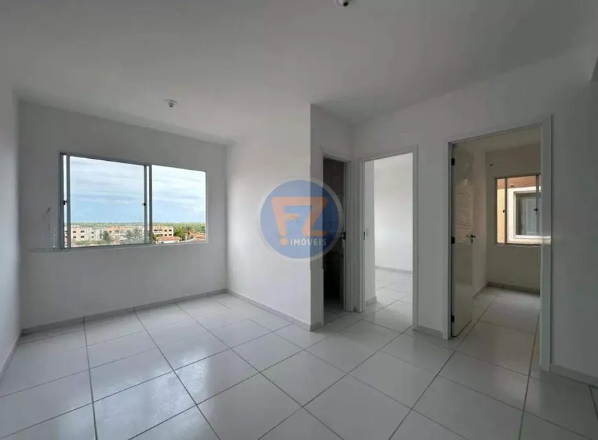 Foto 1 de Apartamento com 2 Quartos para alugar, 45m² em Itambé, Caucaia