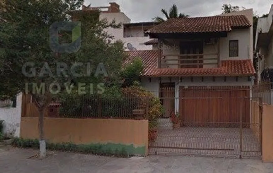 Foto 1 de Casa com 3 Quartos à venda, 249m² em Nonoai, Porto Alegre