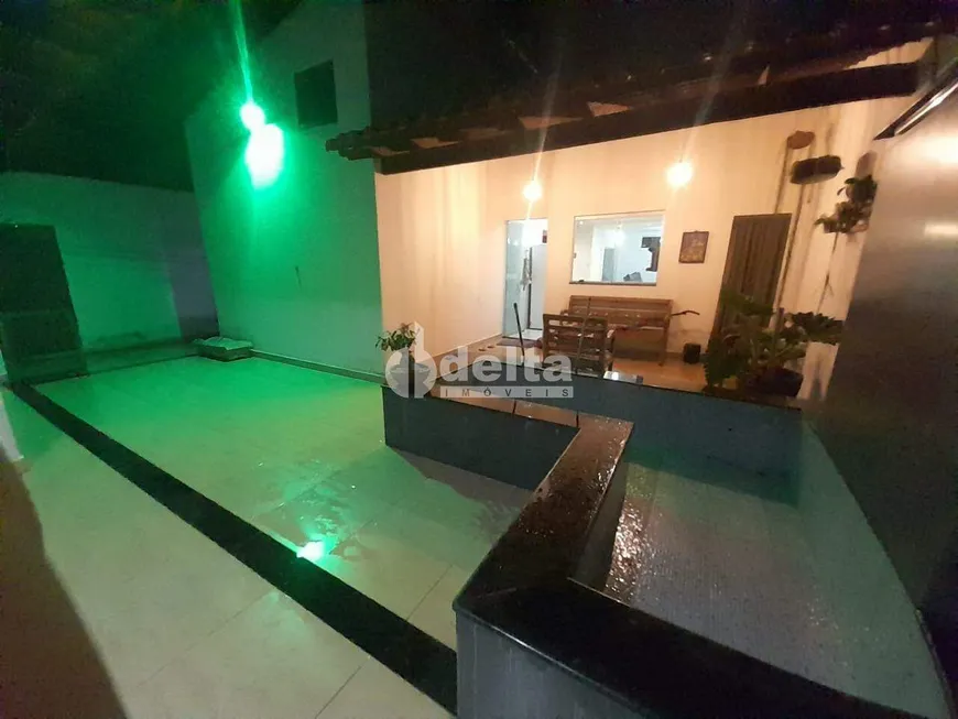 Foto 1 de Casa com 2 Quartos à venda, 179m² em Nova Uberlandia, Uberlândia