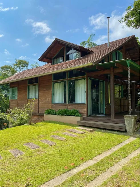 Foto 1 de Casa com 3 Quartos à venda, 105m² em Cascatas, Campo Alegre