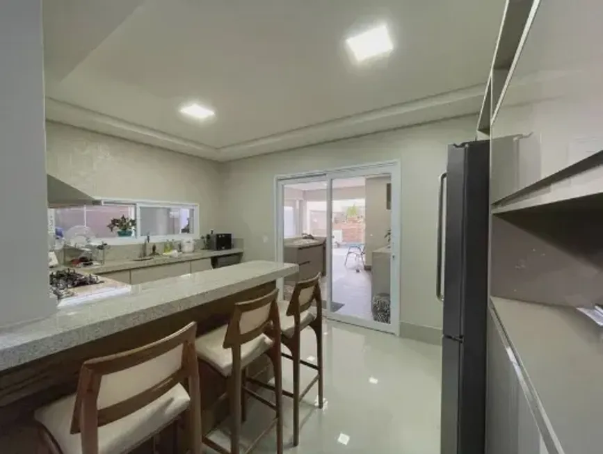 Foto 1 de Casa com 3 Quartos à venda, 156m² em Vila Matias, Santos