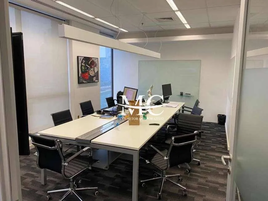 Foto 1 de Sala Comercial para alugar, 175m² em Cidade Jardim, São Paulo