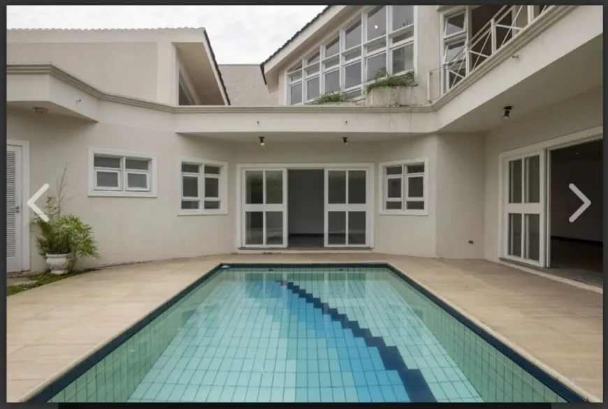 Foto 1 de Casa de Condomínio com 4 Quartos à venda, 350m² em Alphaville Residencial Zero, Barueri