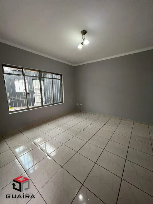 Foto 1 de Casa com 2 Quartos à venda, 168m² em Vila Pires, Santo André