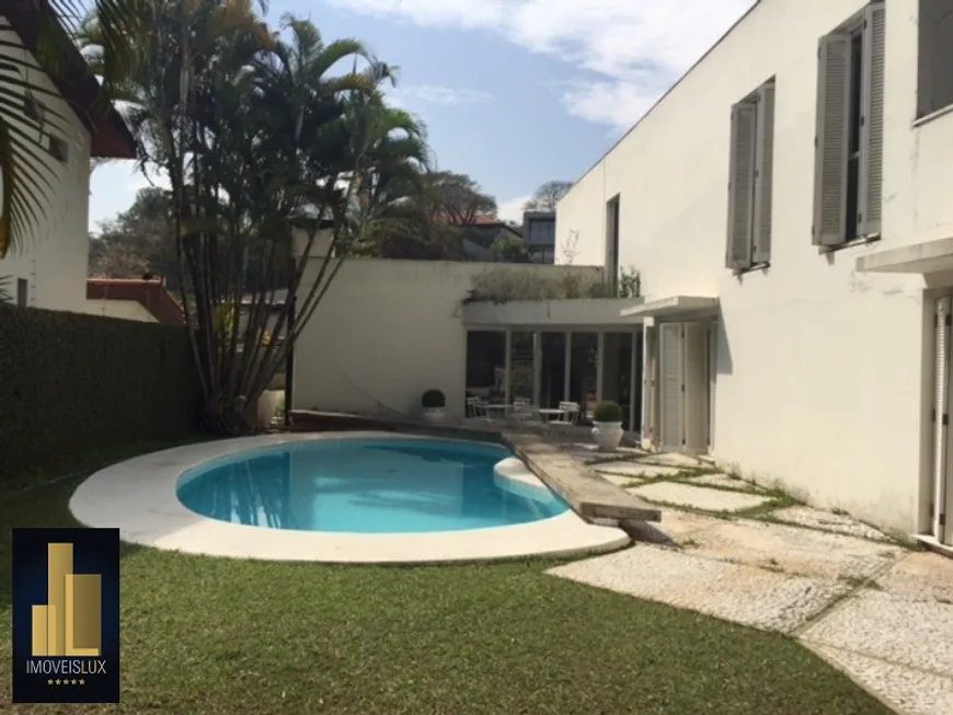 Foto 1 de Sobrado com 3 Quartos à venda, 480m² em Jardim Guedala, São Paulo