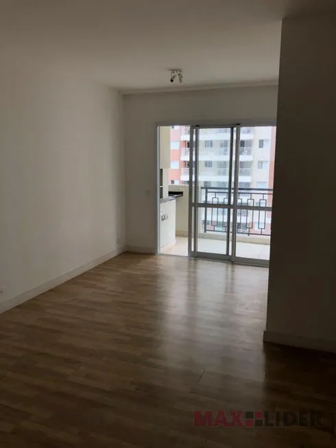 Foto 1 de Apartamento com 3 Quartos para alugar, 82m² em Alphaville Industrial, Barueri