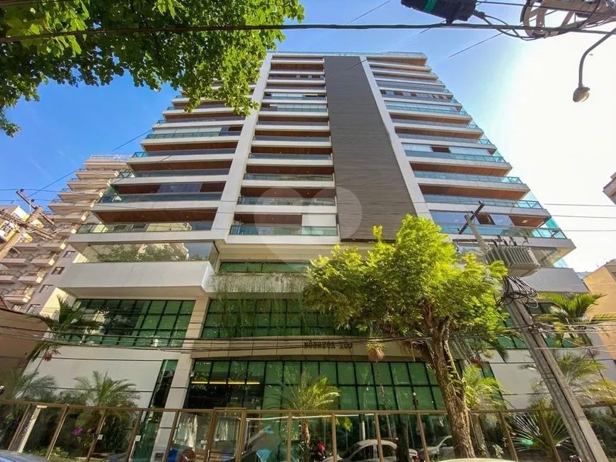 Foto 1 de Apartamento com 2 Quartos à venda, 90m² em Santa Rosa, Niterói