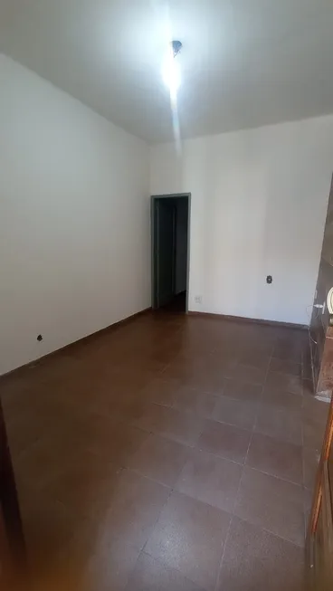 Foto 1 de Casa com 2 Quartos à venda, 60m² em Sampaio, Rio de Janeiro
