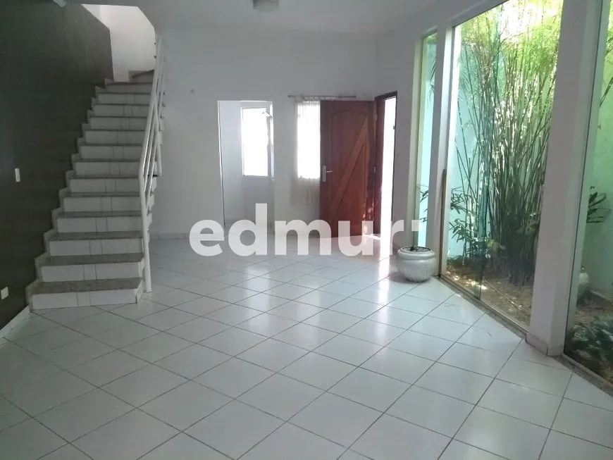 Foto 1 de Sobrado com 3 Quartos à venda, 241m² em Jardim Bela Vista, Santo André