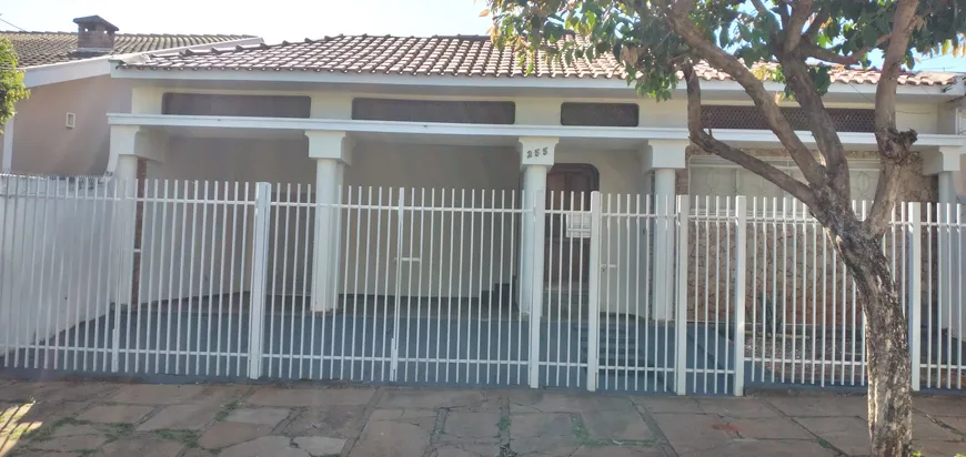 Foto 1 de Casa com 3 Quartos para alugar, 100m² em Parque Celeste, São José do Rio Preto