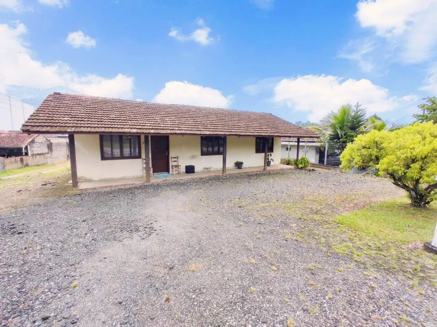 Foto 1 de Casa com 2 Quartos à venda, 70m² em Barra do Rio Cerro, Jaraguá do Sul