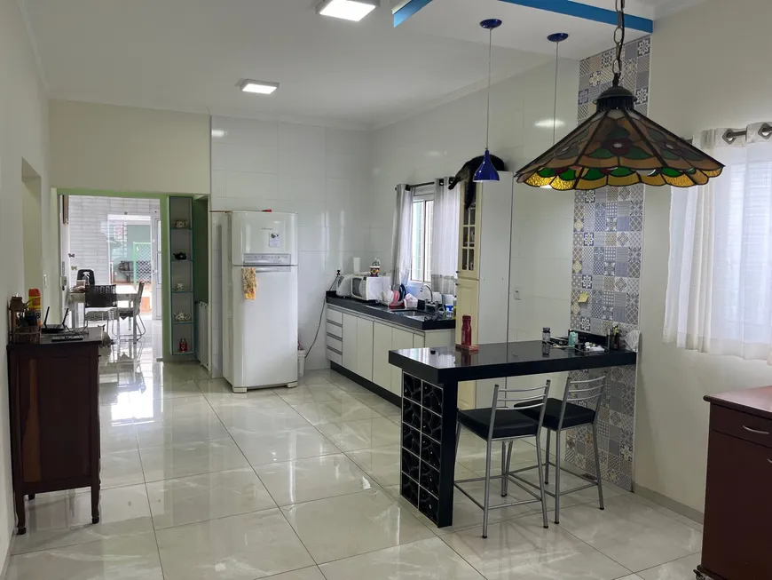 Foto 1 de Casa com 2 Quartos à venda, 163m² em Cidade Jardim, Araraquara