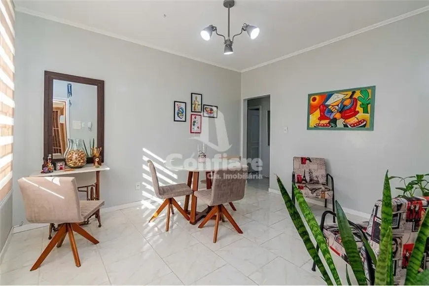 Foto 1 de Apartamento com 2 Quartos à venda, 74m² em Auxiliadora, Porto Alegre