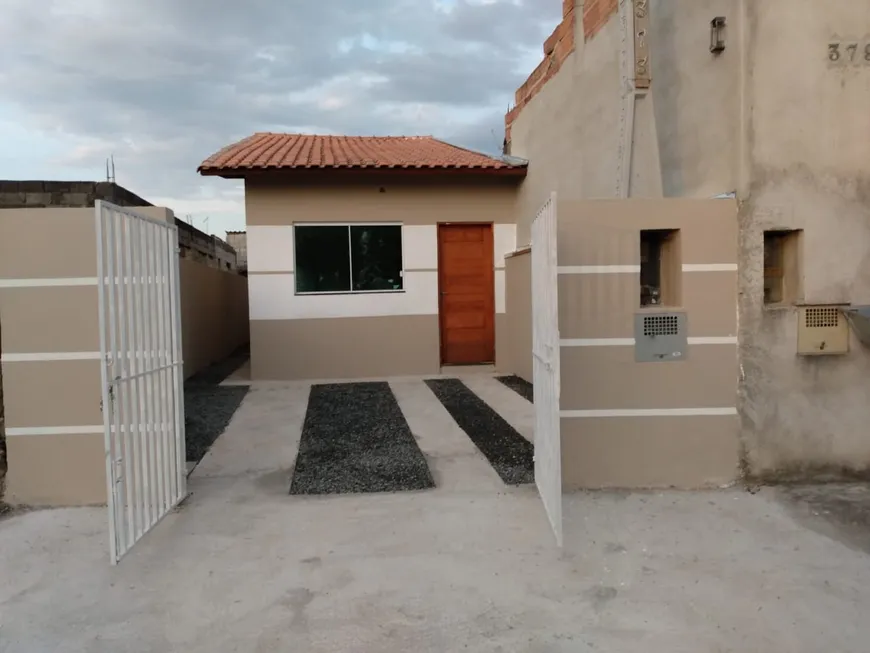 Foto 1 de Casa com 2 Quartos à venda, 62m² em Jardim Alvorada, Jacareí