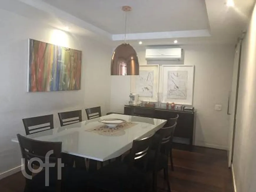 Foto 1 de Apartamento com 4 Quartos à venda, 215m² em Lagoa, Rio de Janeiro