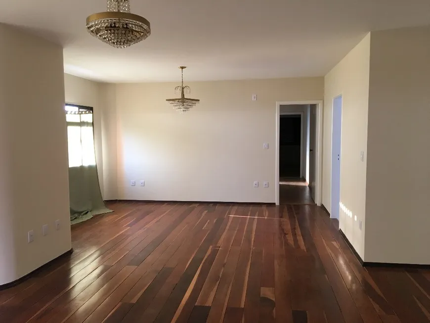 Foto 1 de Apartamento com 3 Quartos à venda, 177m² em Centro, Mogi das Cruzes