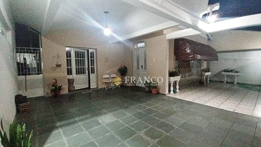 Foto 1 de Casa com 3 Quartos à venda, 190m² em Jardim Santa Clara, Taubaté