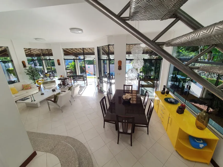 Foto 1 de Casa de Condomínio com 4 Quartos para venda ou aluguel, 385m² em Piatã, Salvador