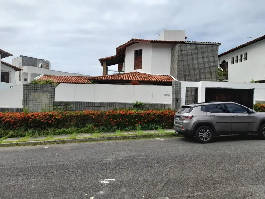 Foto 1 de Casa de Condomínio com 4 Quartos à venda, 395m² em Itaigara, Salvador