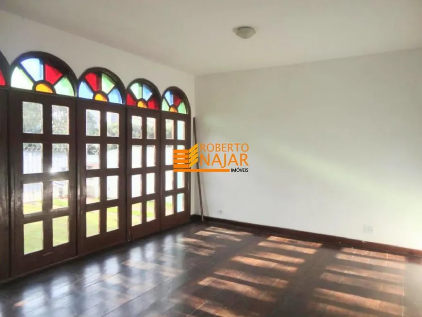 Foto 1 de Casa com 3 Quartos para alugar, 280m² em Vila Oliveira, Mogi das Cruzes