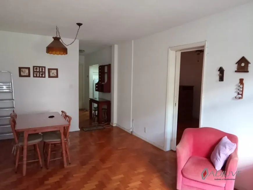 Foto 1 de Apartamento com 3 Quartos para venda ou aluguel, 90m² em Independência, Petrópolis