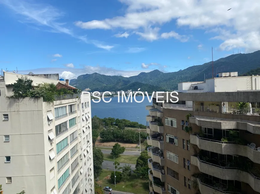 Foto 1 de Apartamento com 4 Quartos à venda, 227m² em Lagoa, Rio de Janeiro