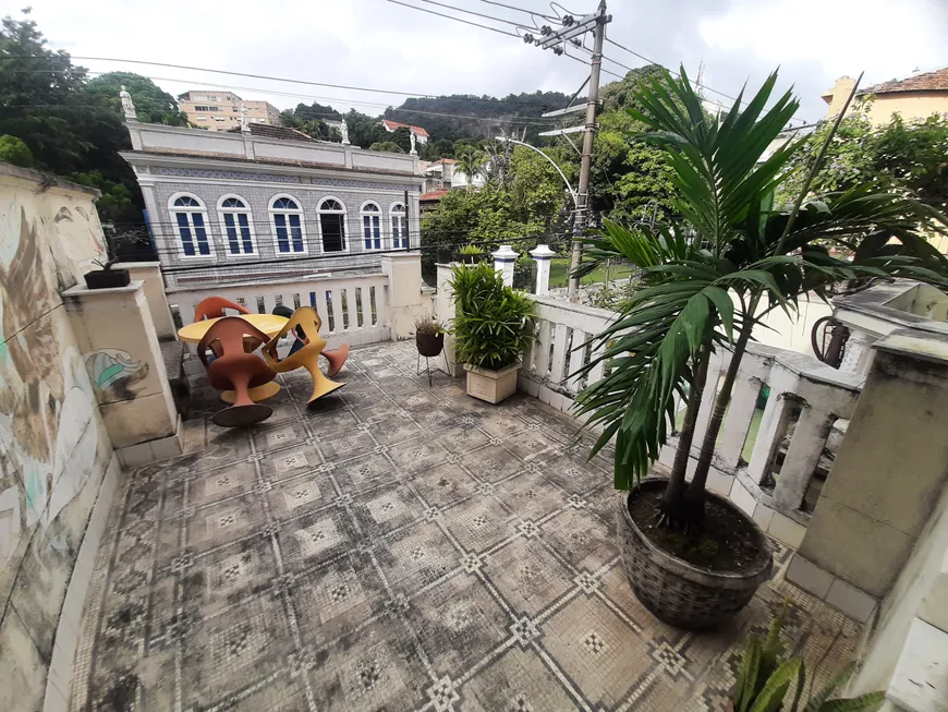 Foto 1 de Casa com 2 Quartos à venda, 216m² em Santa Teresa, Rio de Janeiro