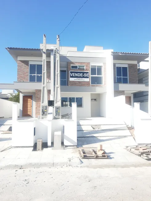 Foto 1 de Casa com 3 Quartos à venda, 130m² em Campeche, Florianópolis