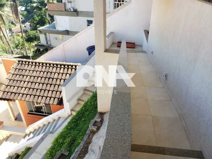 Foto 1 de Apartamento com 4 Quartos à venda, 329m² em Santa Rosa, Barra Mansa