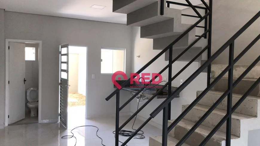 Foto 1 de Sobrado com 2 Quartos à venda, 86m² em Jardim Wanel Ville IV, Sorocaba