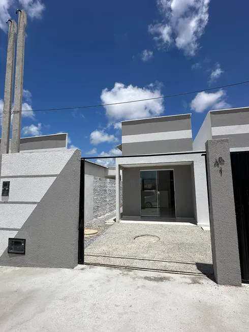 Foto 1 de Casa com 2 Quartos à venda, 80m² em Moinho, Extremoz