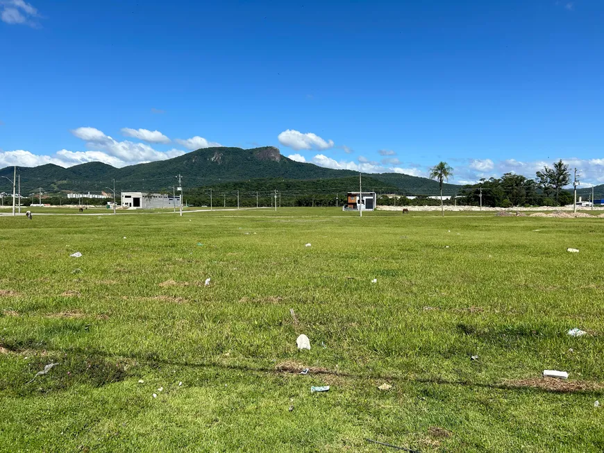 Foto 1 de Lote/Terreno à venda, 699m² em Pedra Branca, Palhoça