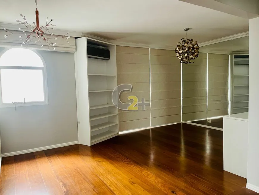 Foto 1 de Apartamento com 3 Quartos à venda, 124m² em Moema, São Paulo