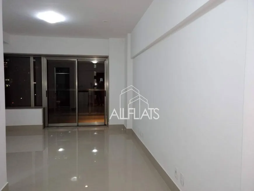 Foto 1 de Flat com 1 Quarto à venda, 28m² em Centro, São Paulo