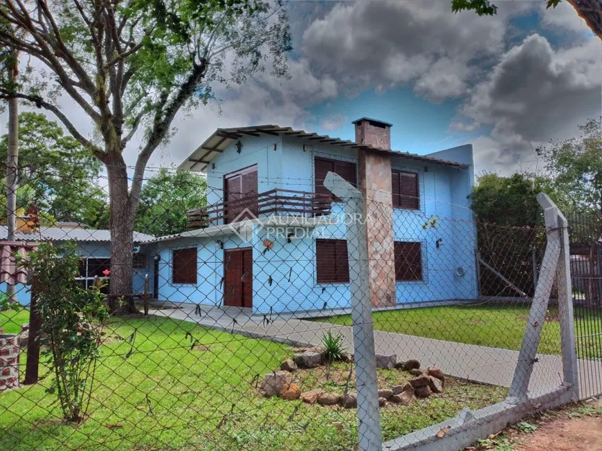 Foto 1 de Casa com 3 Quartos à venda, 257m² em Florida, Guaíba