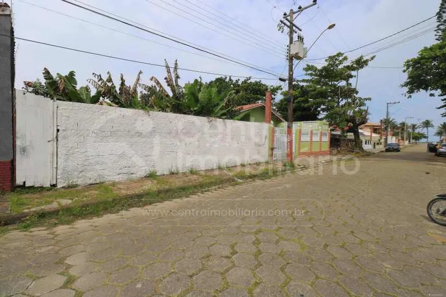 Foto 1 de Lote/Terreno à venda, 350m² em Stella Maris, Peruíbe