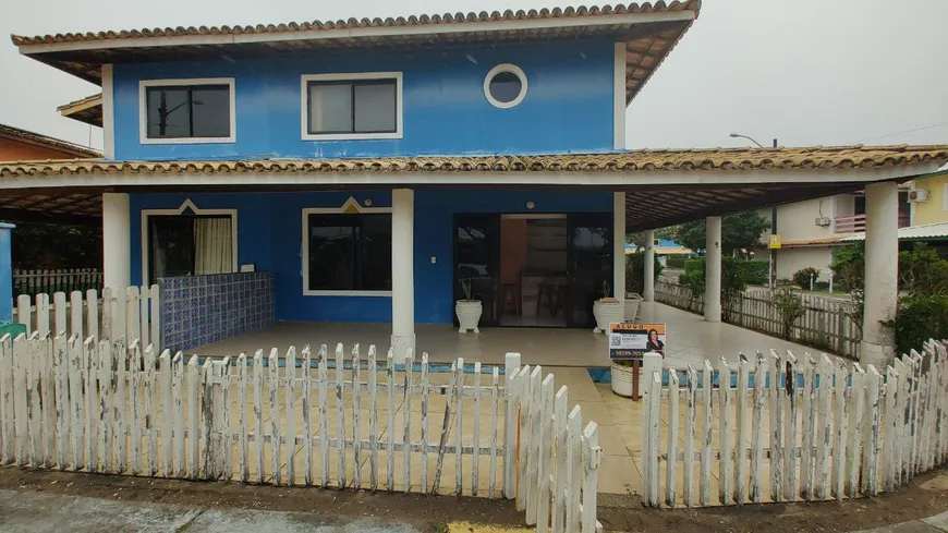 Foto 1 de Casa com 3 Quartos para alugar, 180m² em Barra do Jacuípe, Camaçari