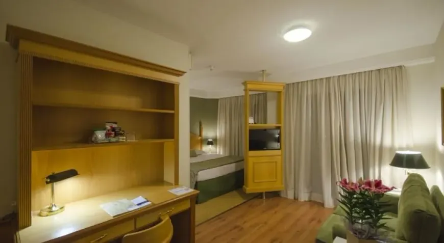 Foto 1 de Flat com 1 Quarto à venda, 30m² em Moema, São Paulo